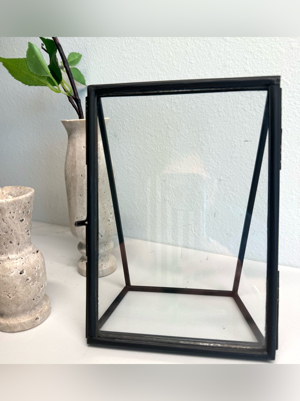 Magnolia Home by Joanna Gaines Black Metal & Glass Floating Frame 5x7